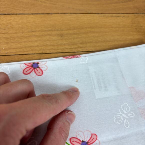 Thomaston No Iron Standard Pillow Cases- set 2 NEW Butterfly Floral cottage twee - Picture 4 of 6